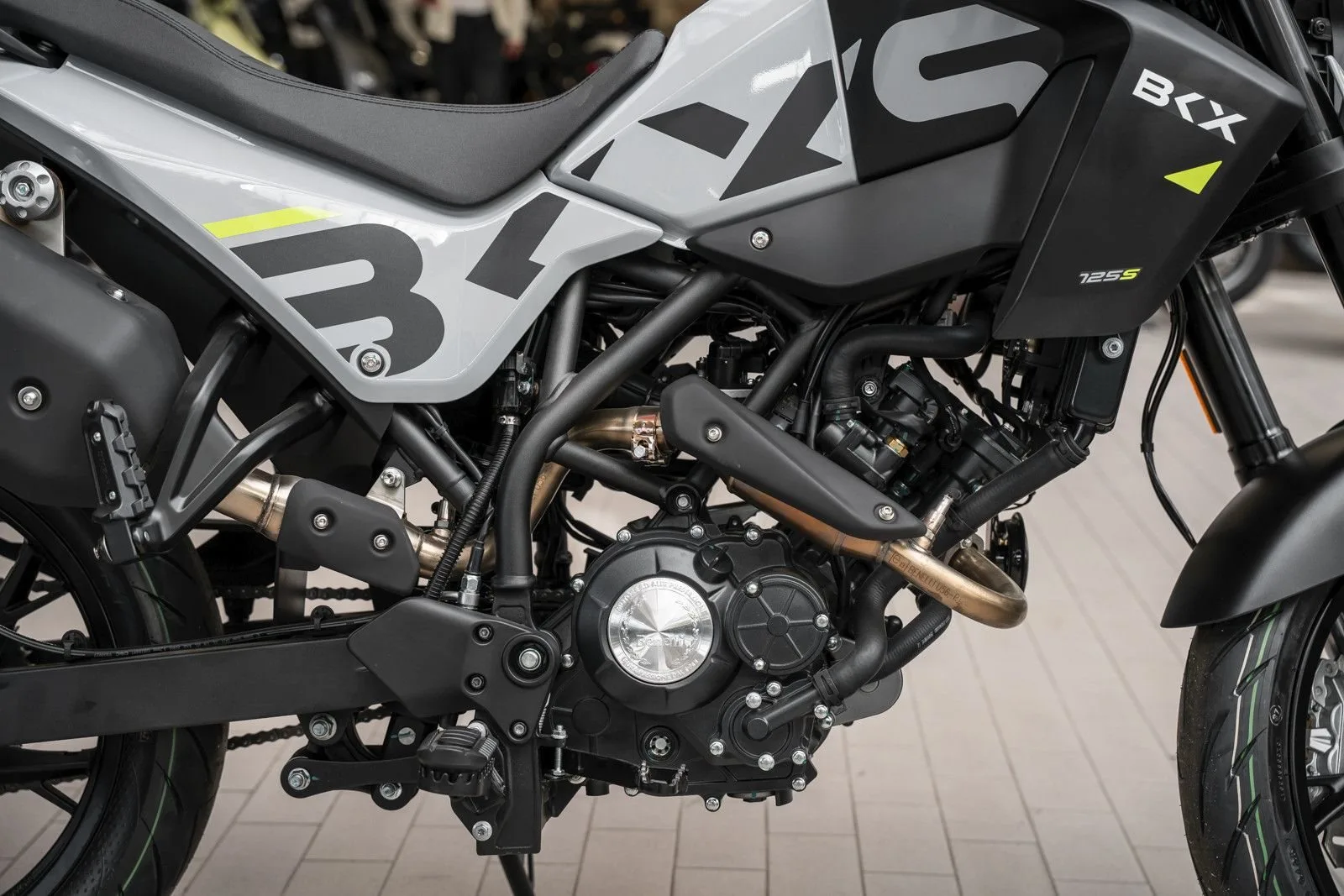 Benelli BKX 125 S
