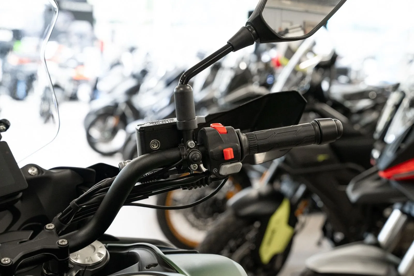 Benelli TRK 702