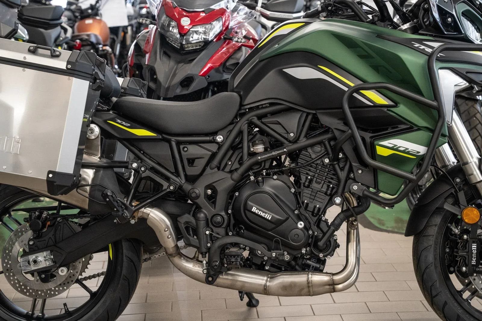 Benelli TRK 702