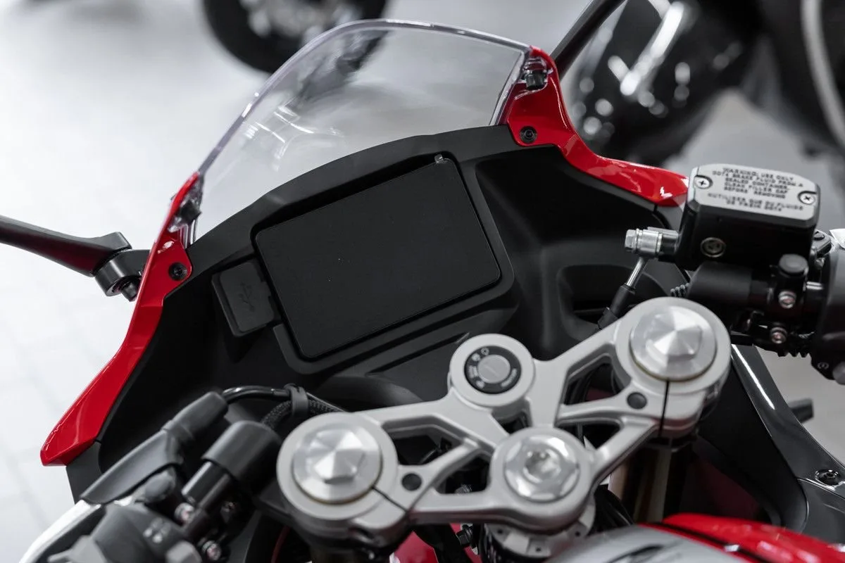 QJ Motor SRK 125 R