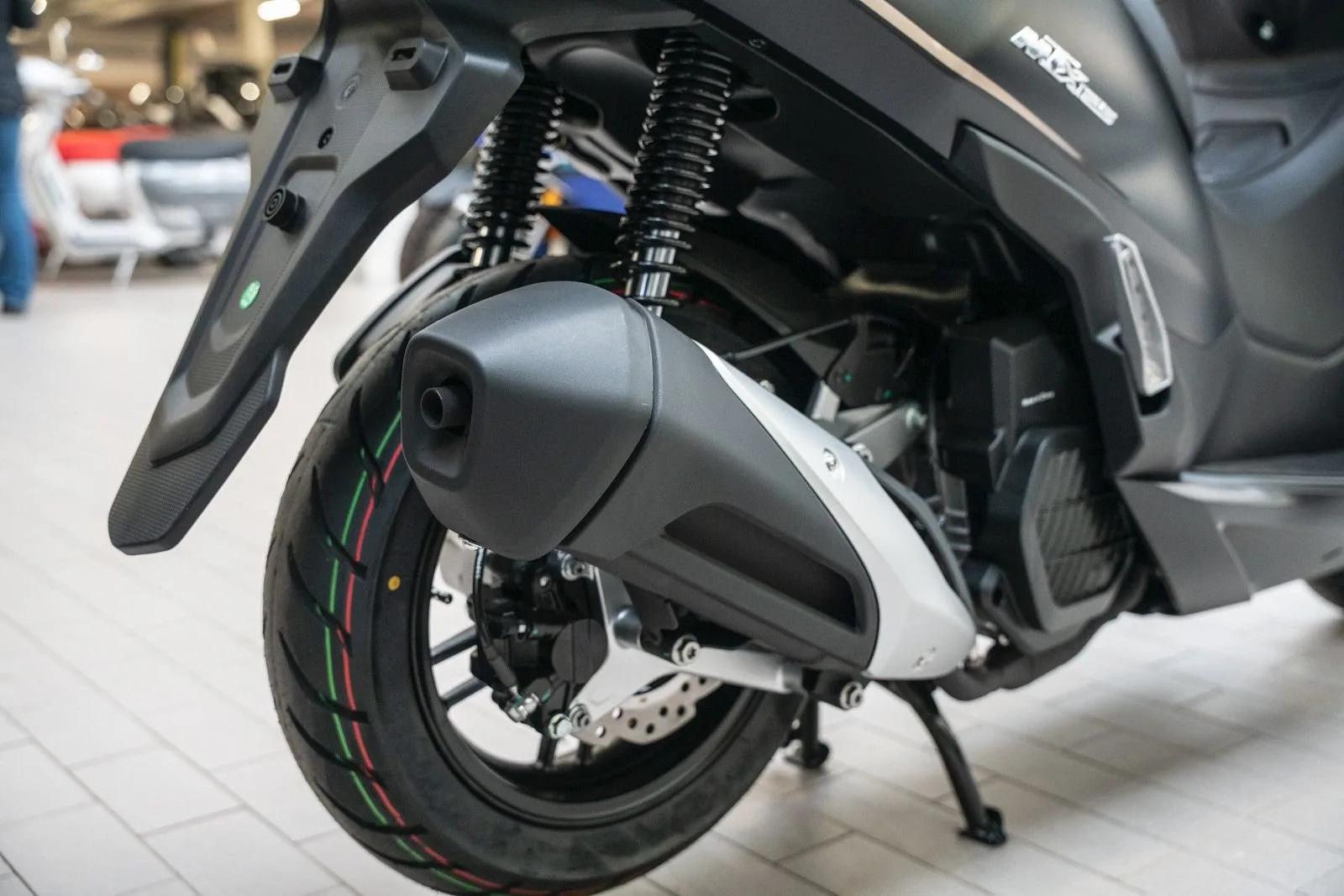 QJ Motor MTX 125