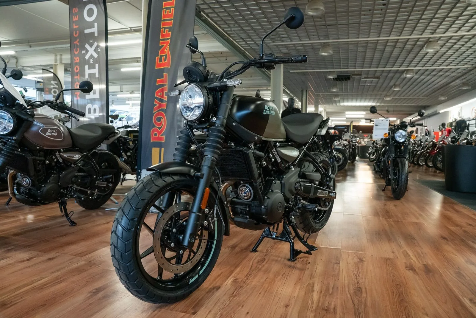 Royal Enfield Guerrilla 450