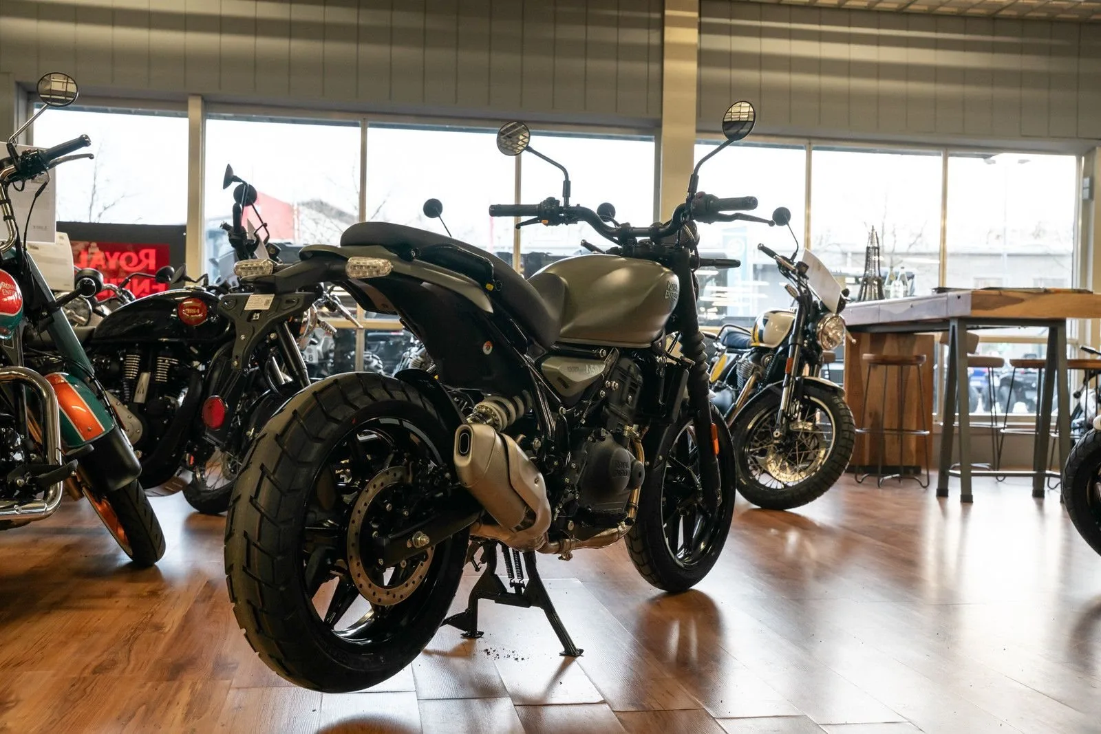 Royal Enfield Guerrilla 450