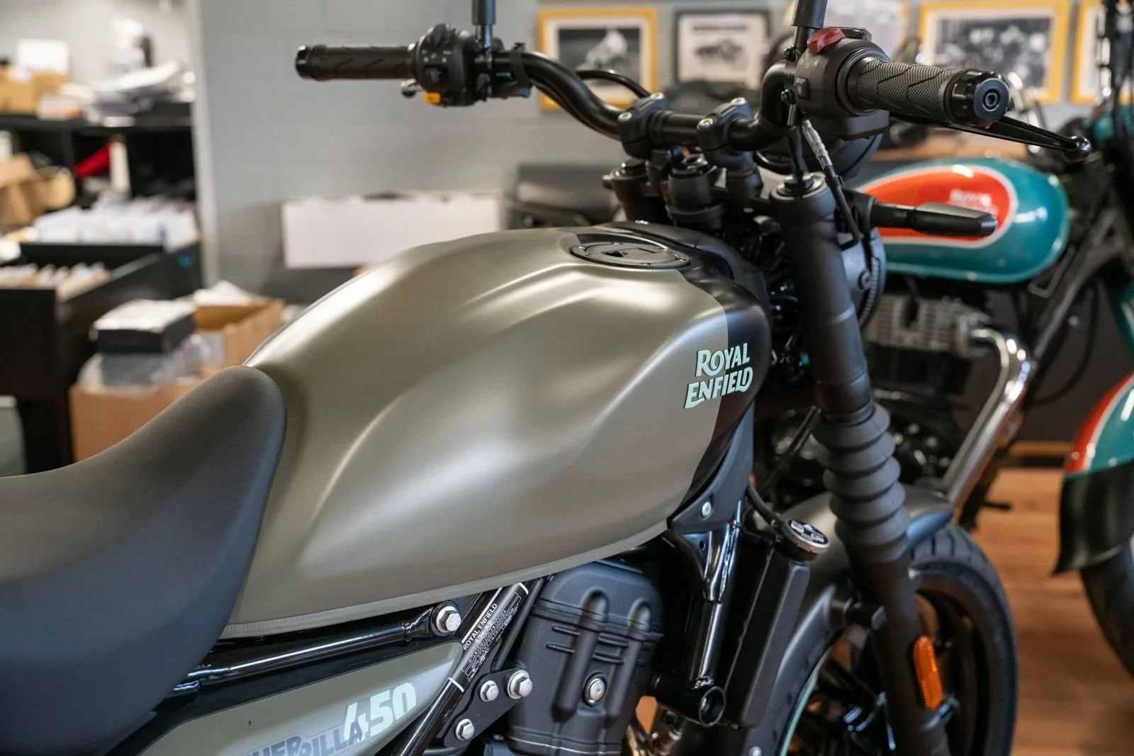 Royal Enfield Guerrilla 450