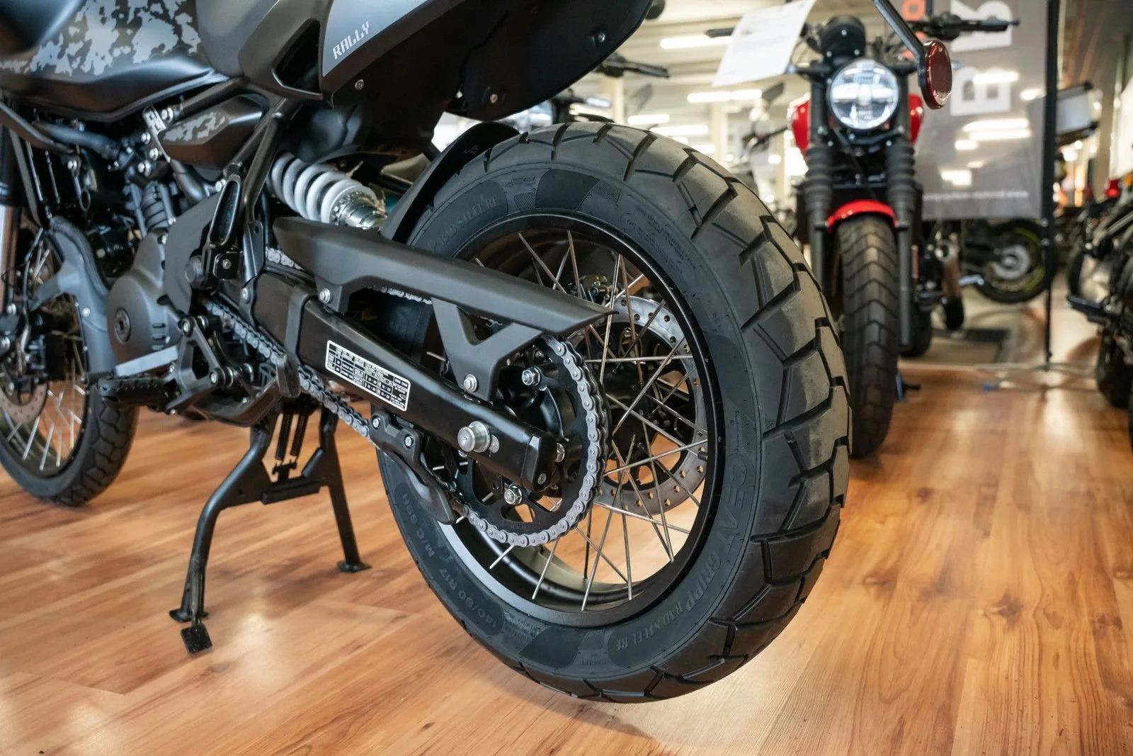 Royal Enfield Himalayan 450