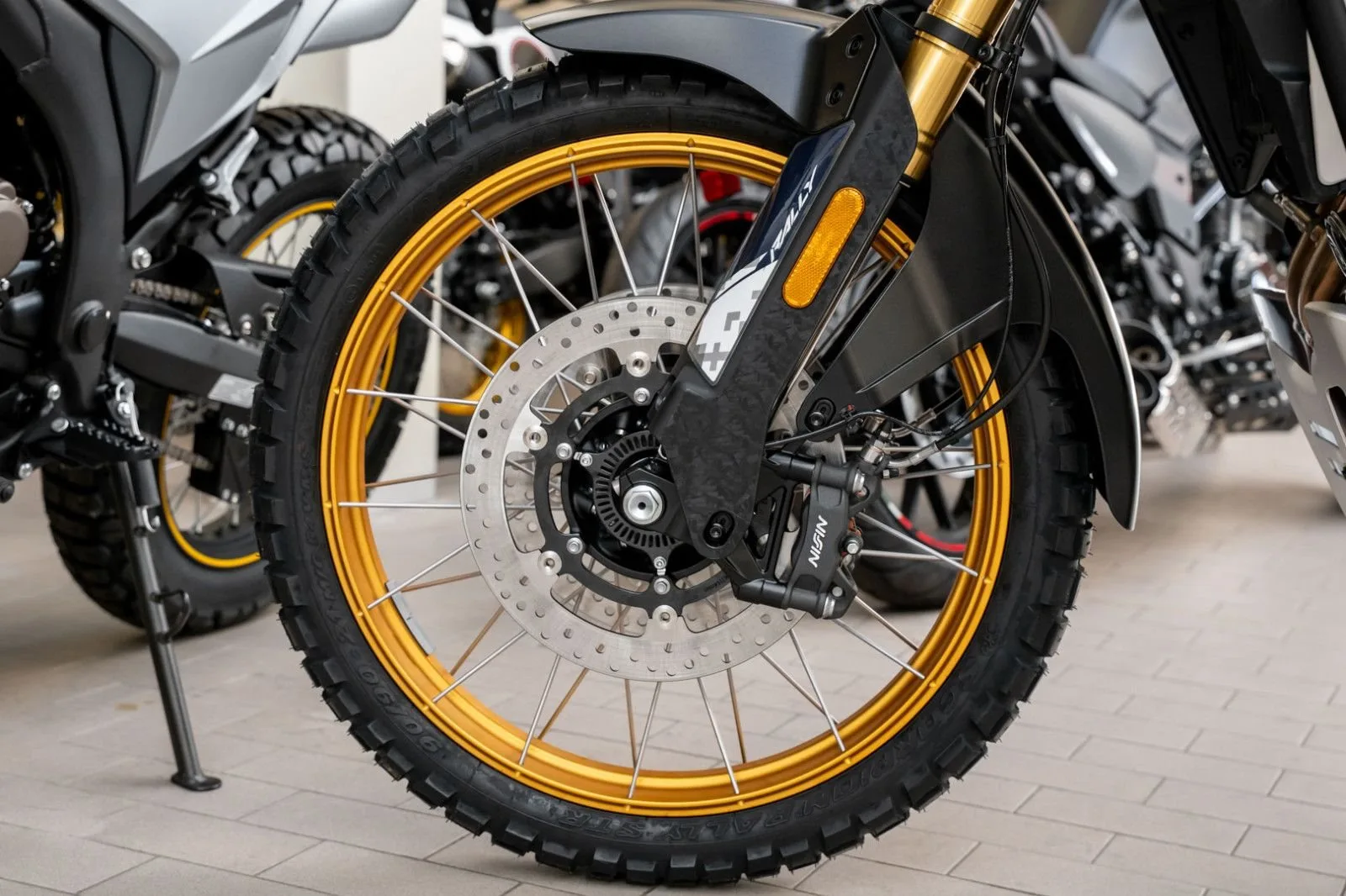 Voge DS800X Rally