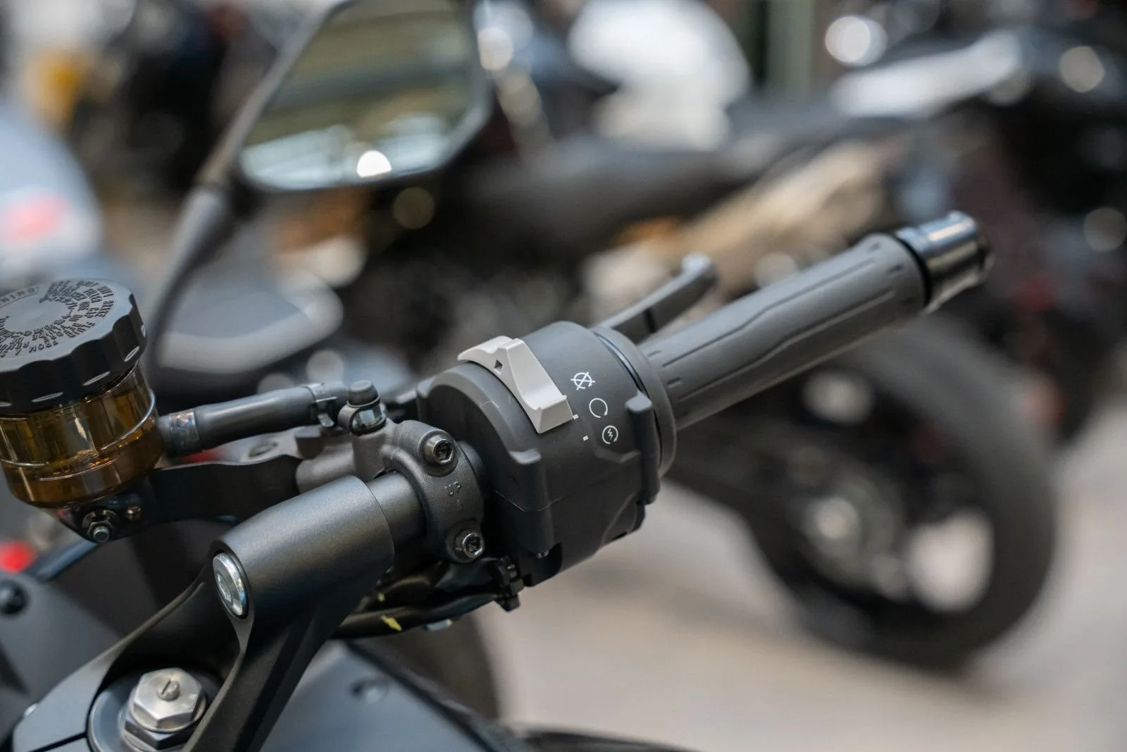 Kawasaki Ninja 1100SX SE