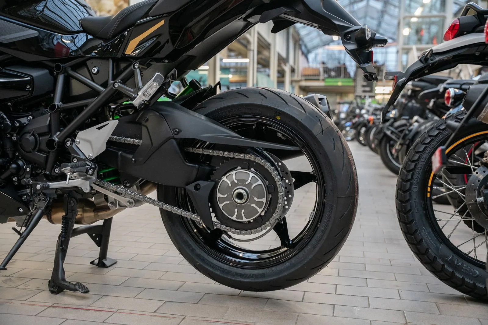 Kawasaki Ninja H2 SX