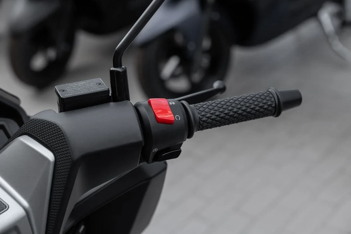 Voge SR1 125 ABS TCS