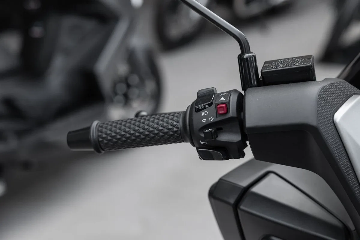 Voge SR1 125 ABS TCS