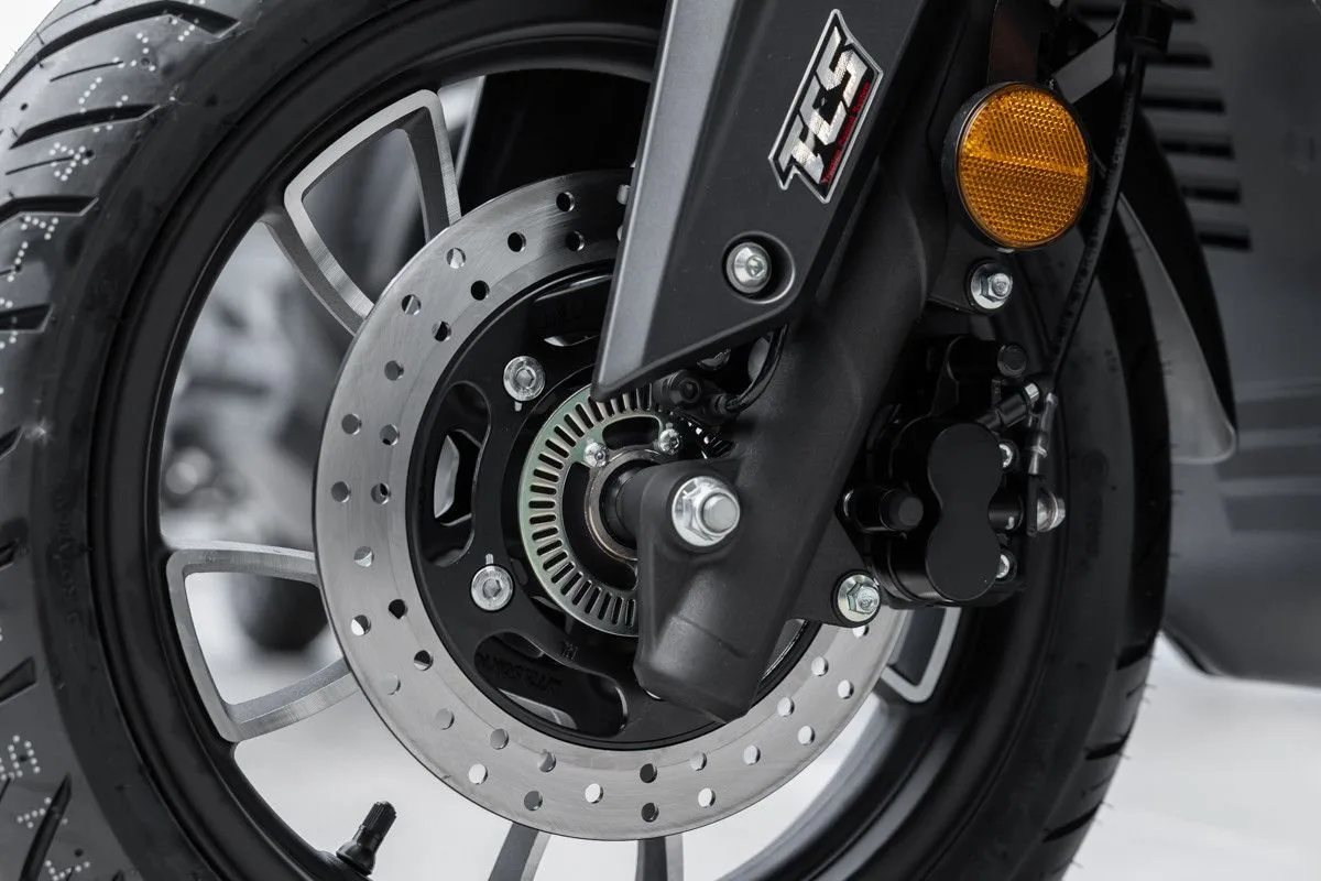 Voge SR1 125 ABS TCS