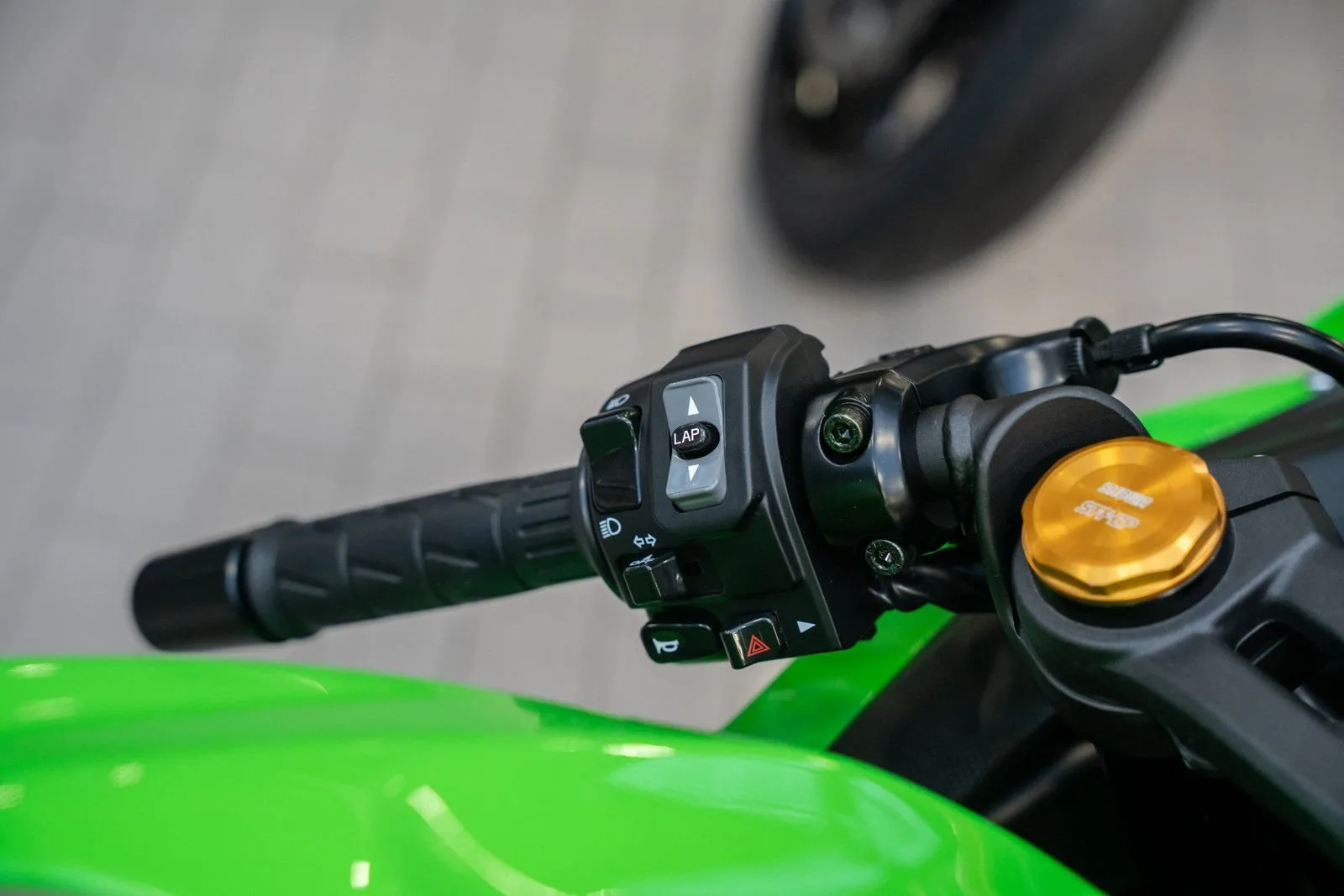 Kawasaki Ninja ZX-4RR
