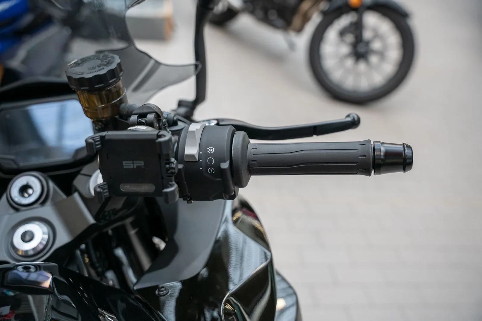 Kawasaki Ninja 1100SX