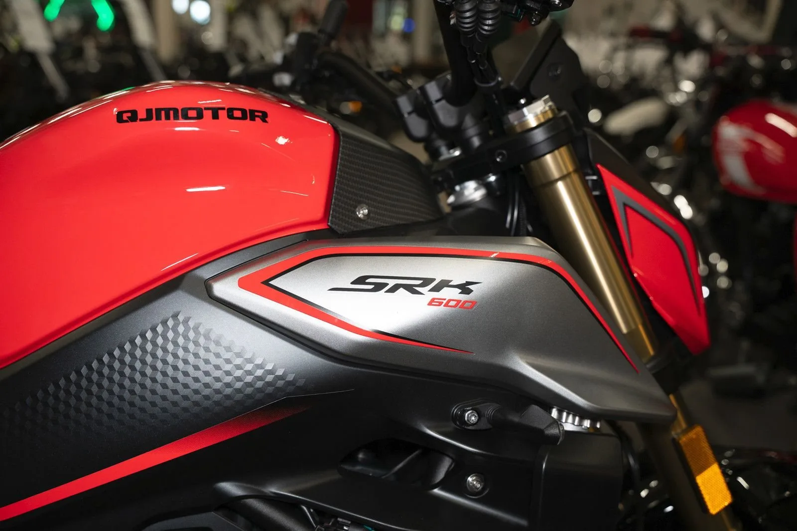 QJ Motor SRK 600 PRO