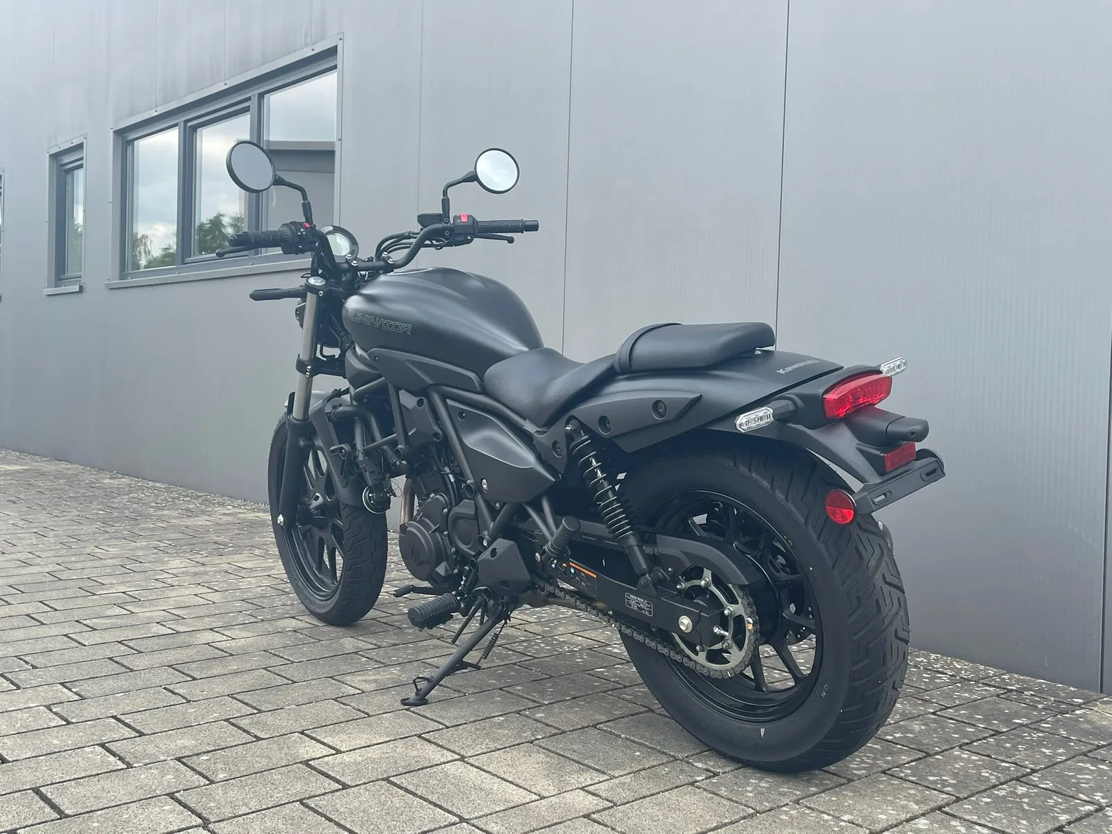 Kawasaki Eliminator 500