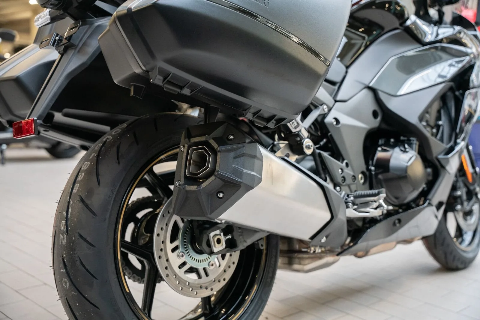 Kawasaki Ninja 1100SX