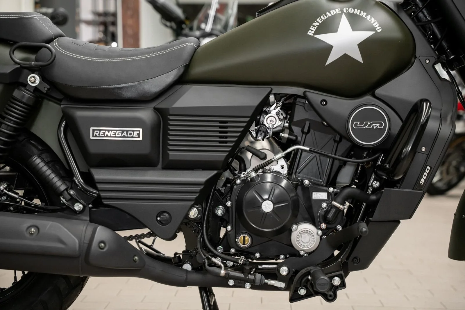 United Motors UM Renegade Commando 300