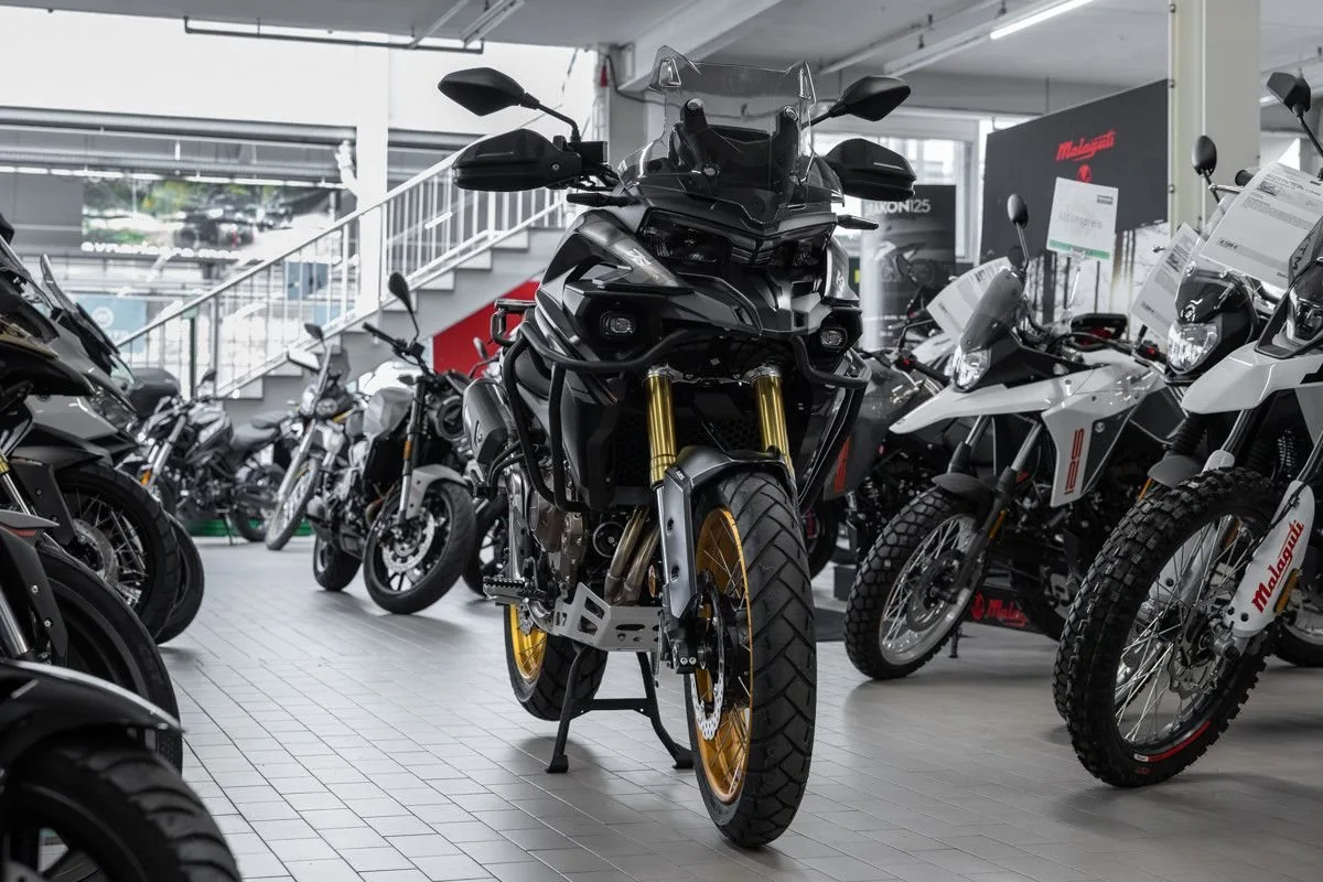 Voge DS625X