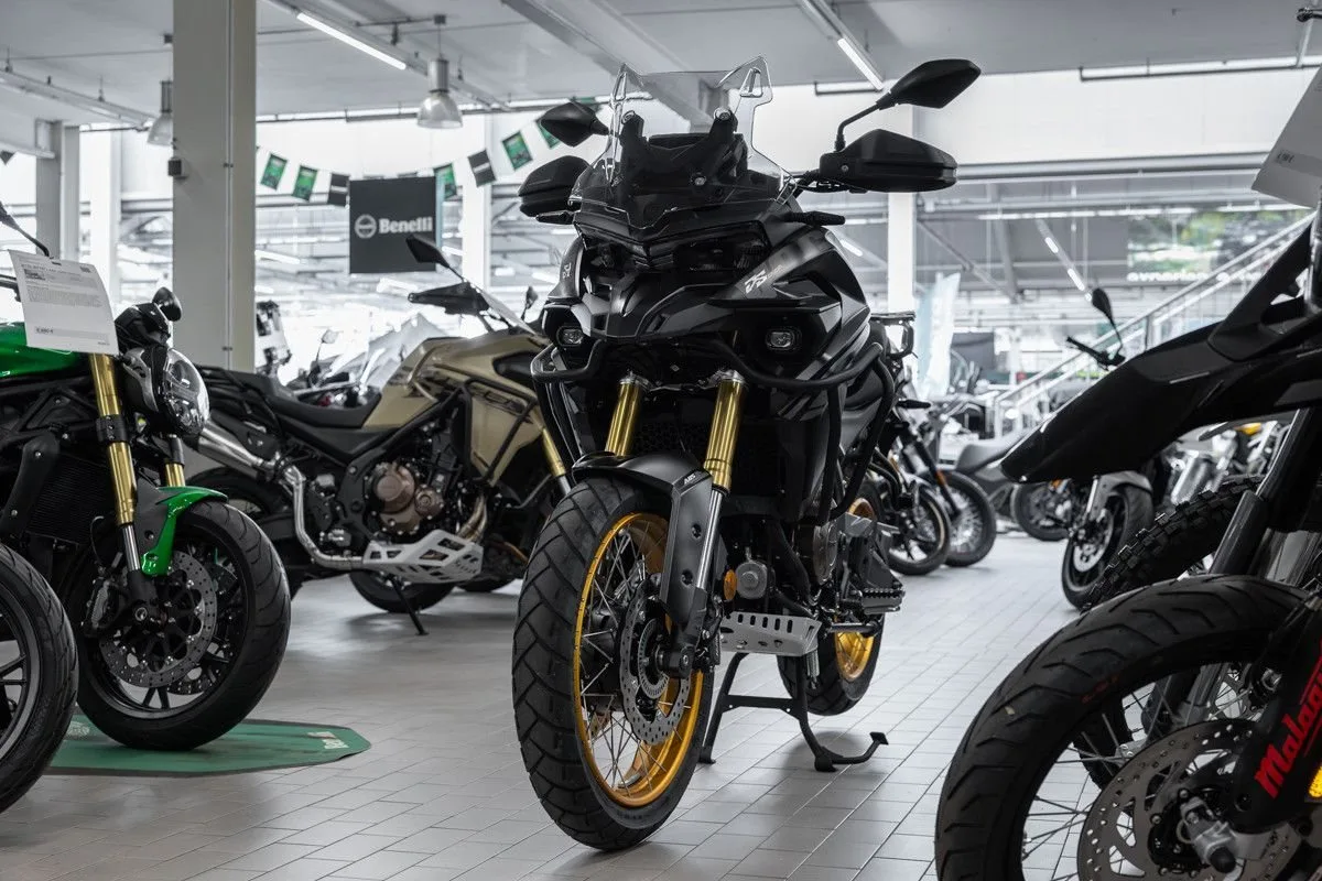 Voge DS625X