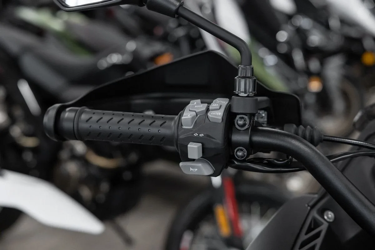 Voge DS625X