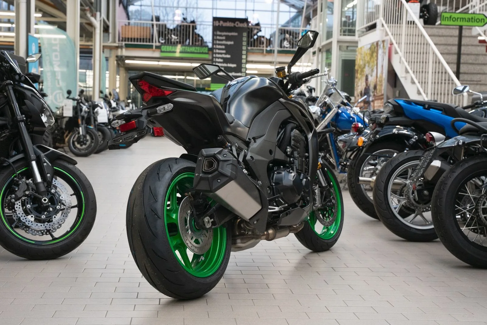 Kawasaki Z1100 SE