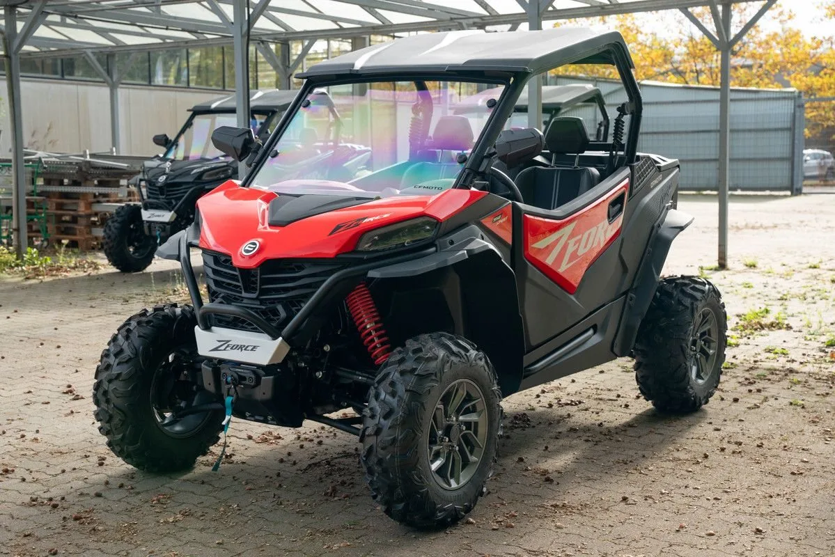 CFMOTO ZFORCE 950 Sport