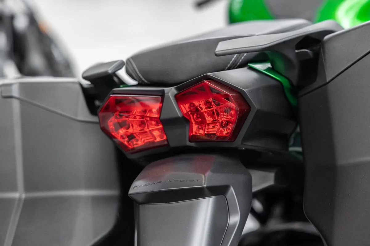 Kawasaki Ninja H2 SX SE