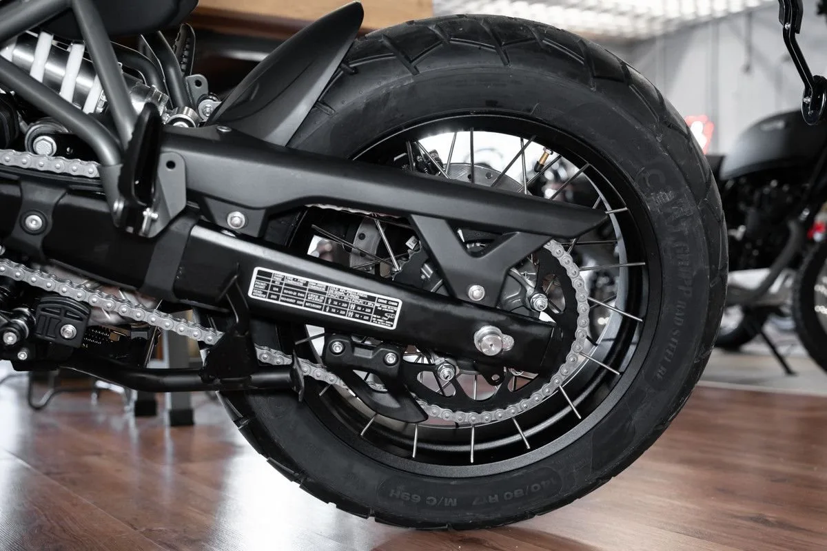 Royal Enfield Himalayan 450