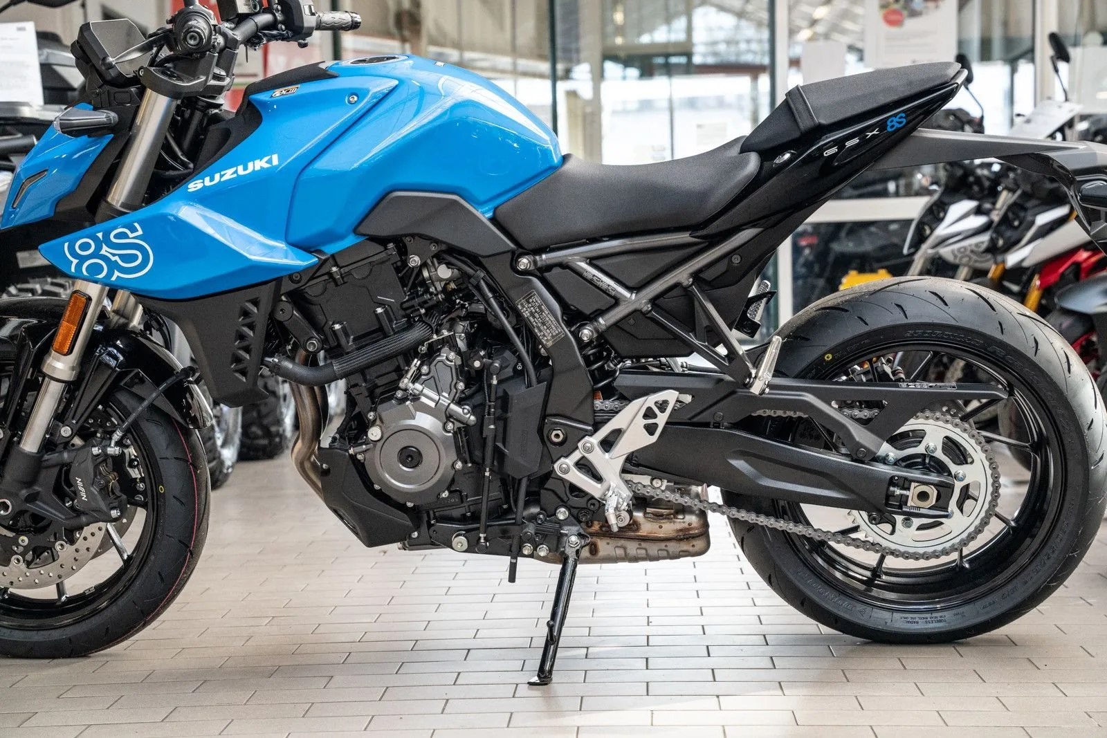 Suzuki GSX-8S