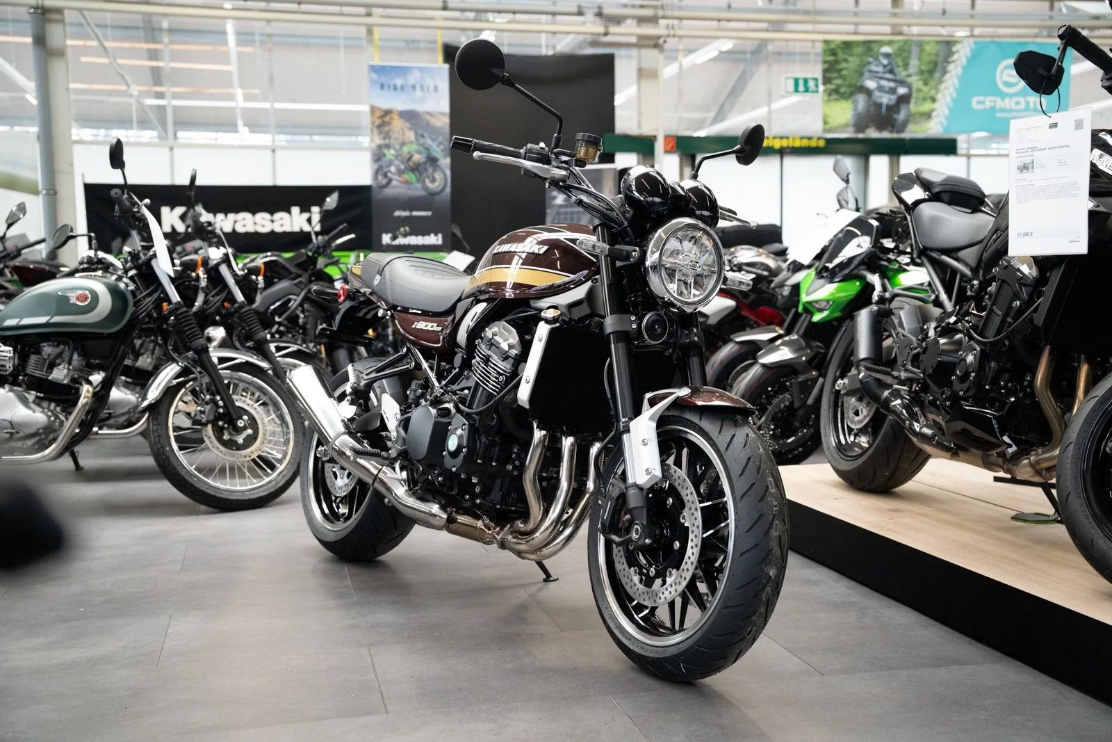 Kawasaki Z900 RS