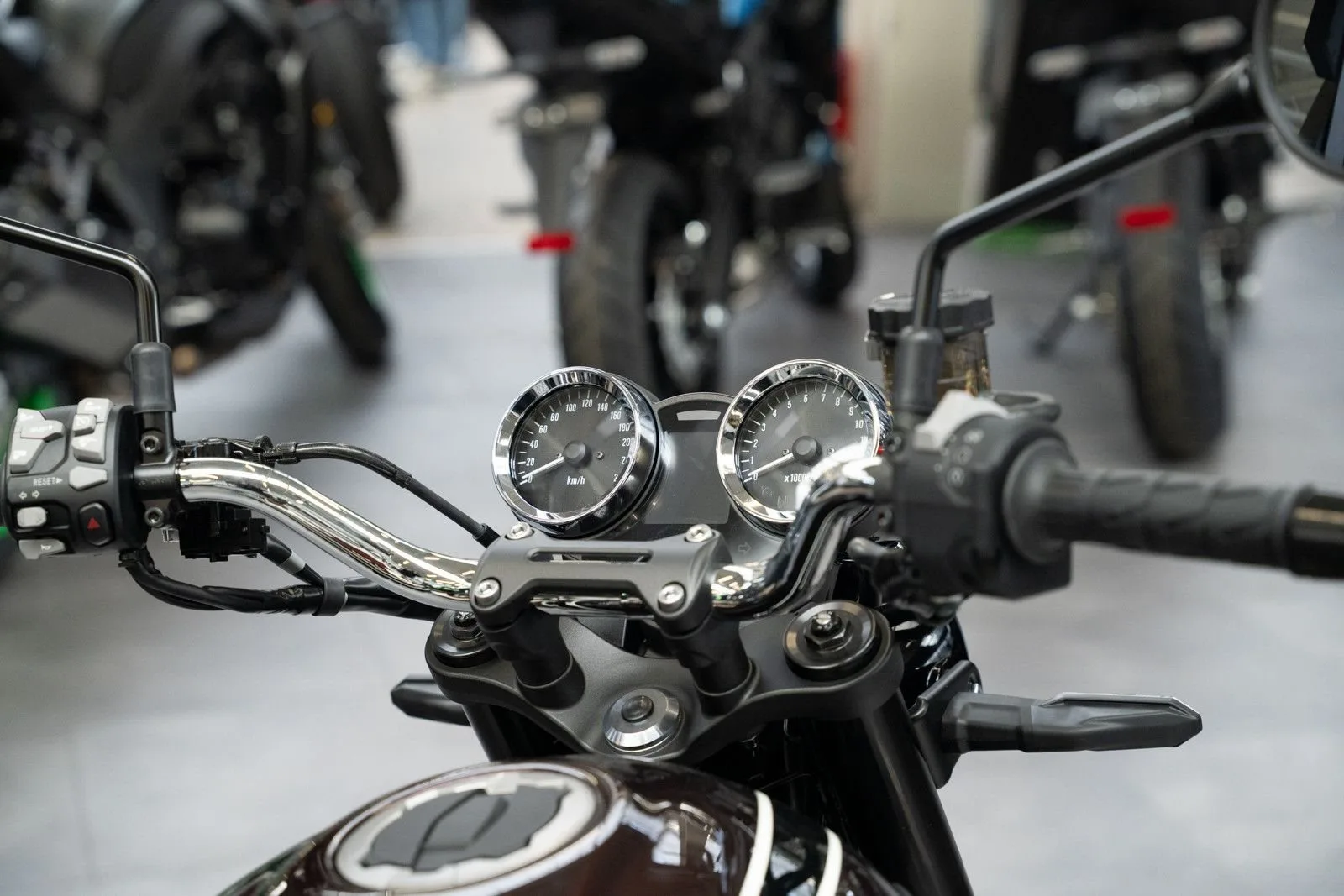 Kawasaki Z900 RS