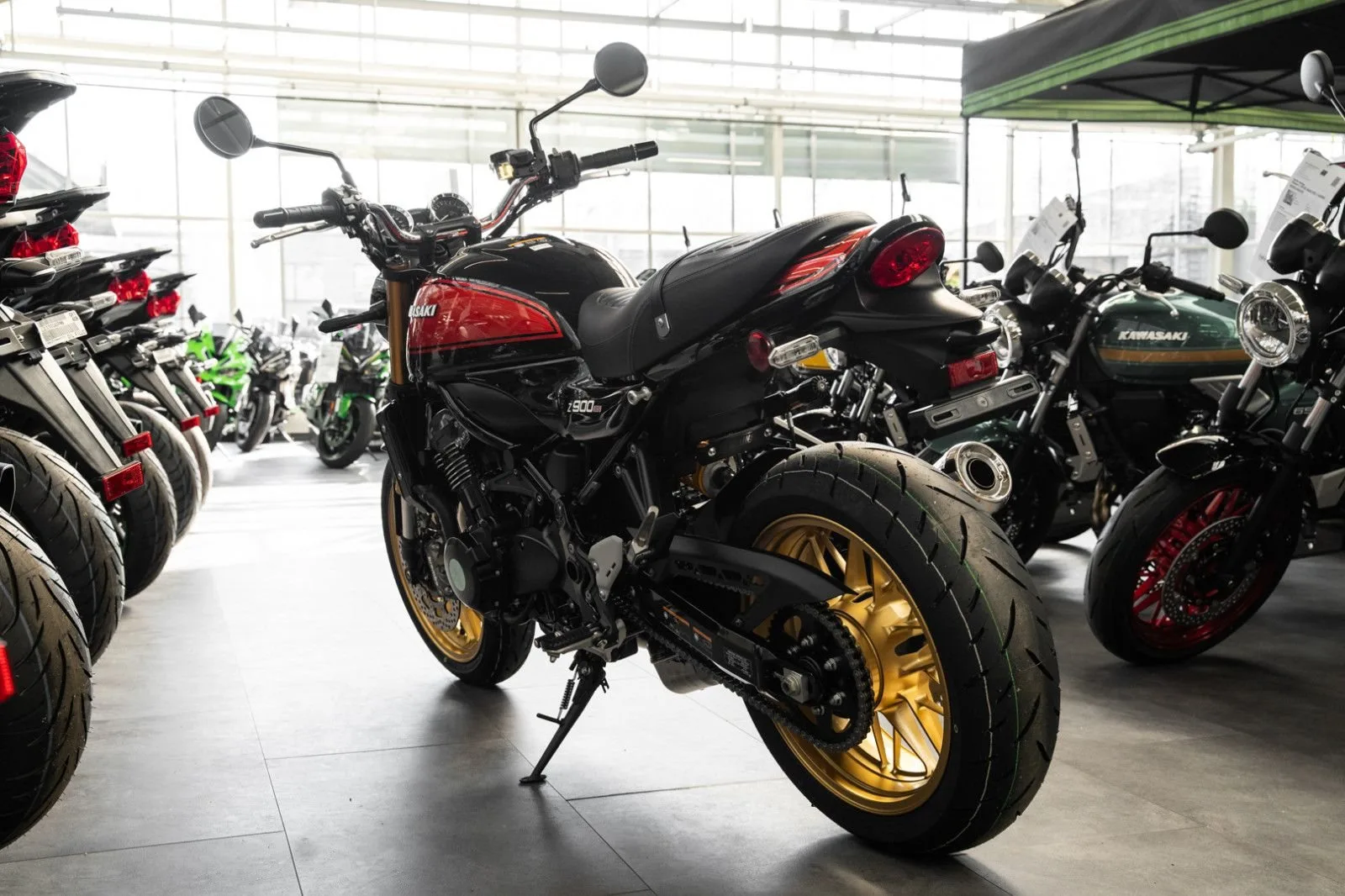 Kawasaki Z900 RS SE