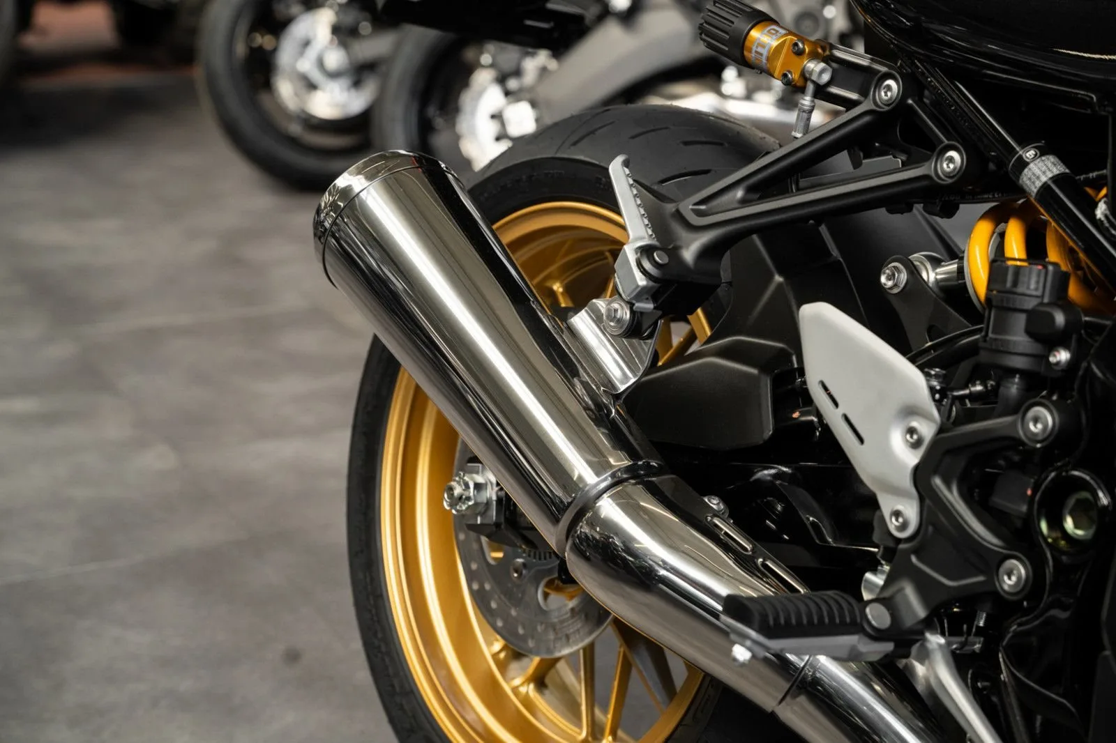 Kawasaki Z900 RS SE
