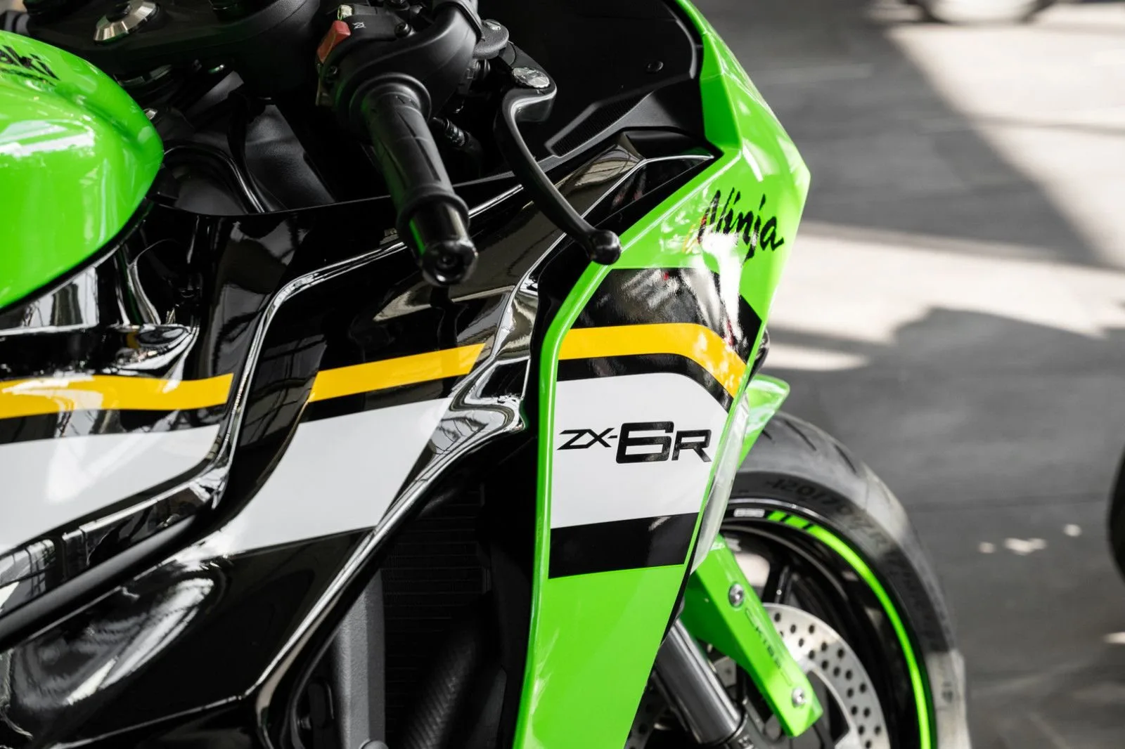 Kawasaki Ninja ZX-6R 636