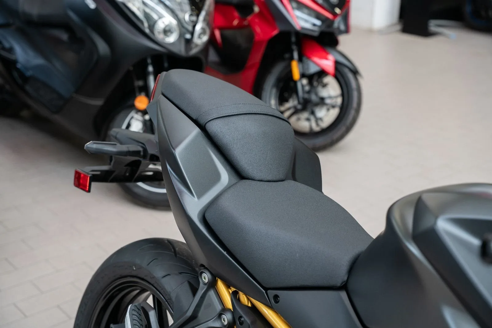 Kawasaki Z650 S