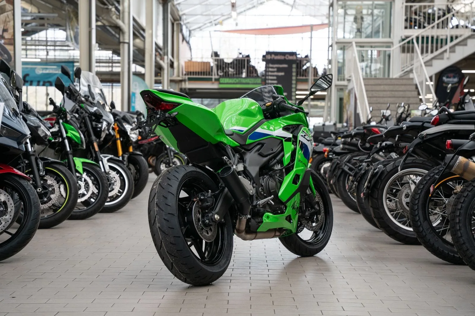 Kawasaki Ninja ZX-4RR