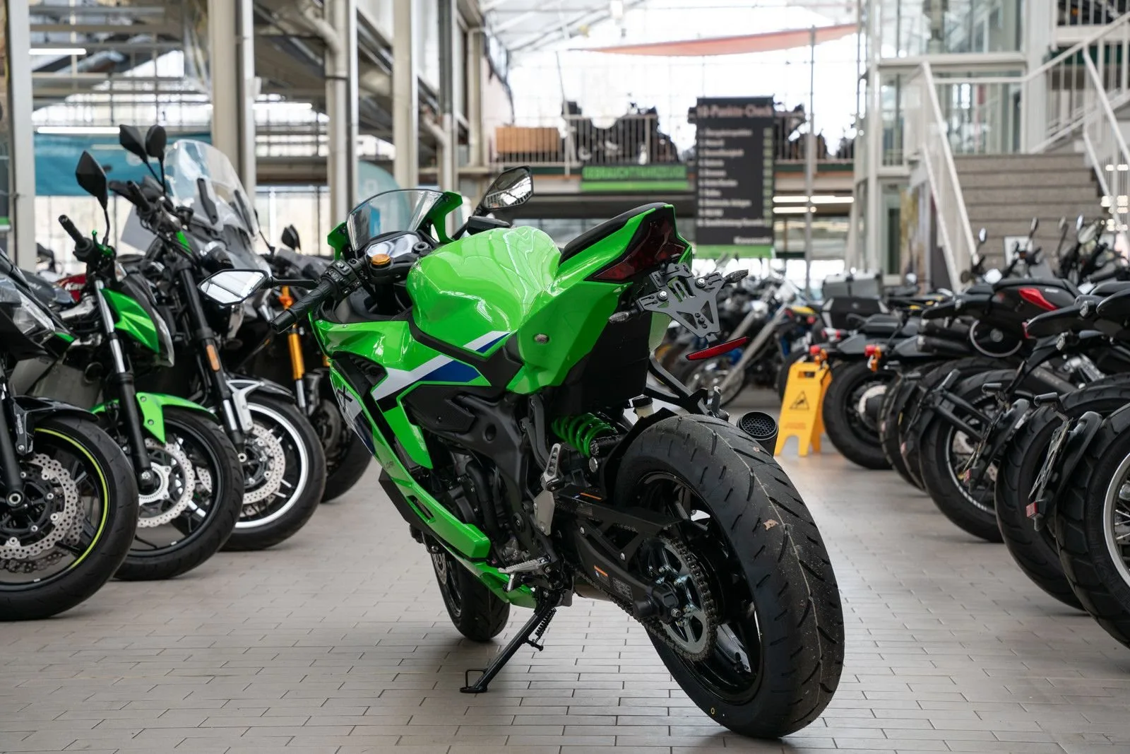 Kawasaki Ninja ZX-4RR