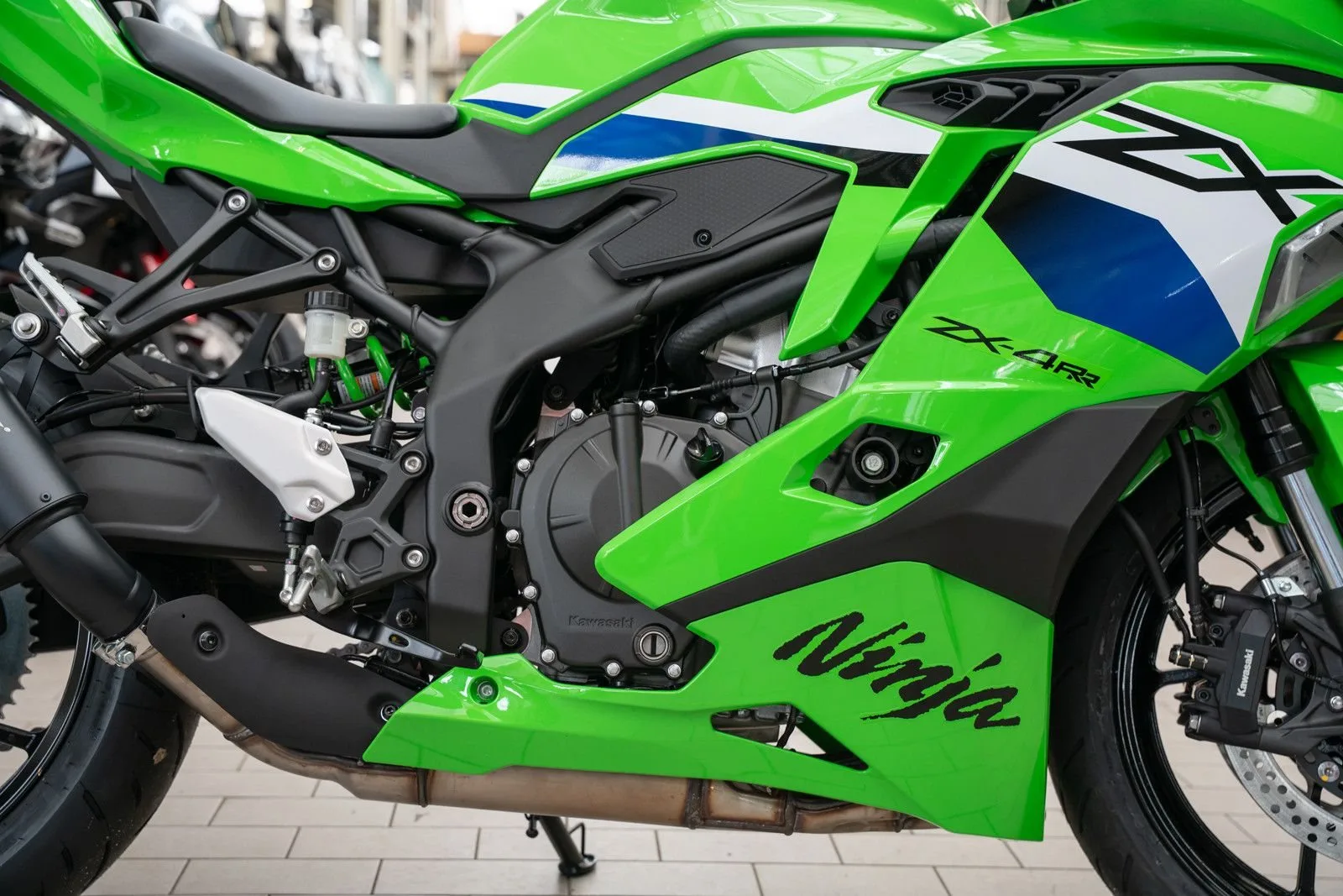 Kawasaki Ninja ZX-4RR