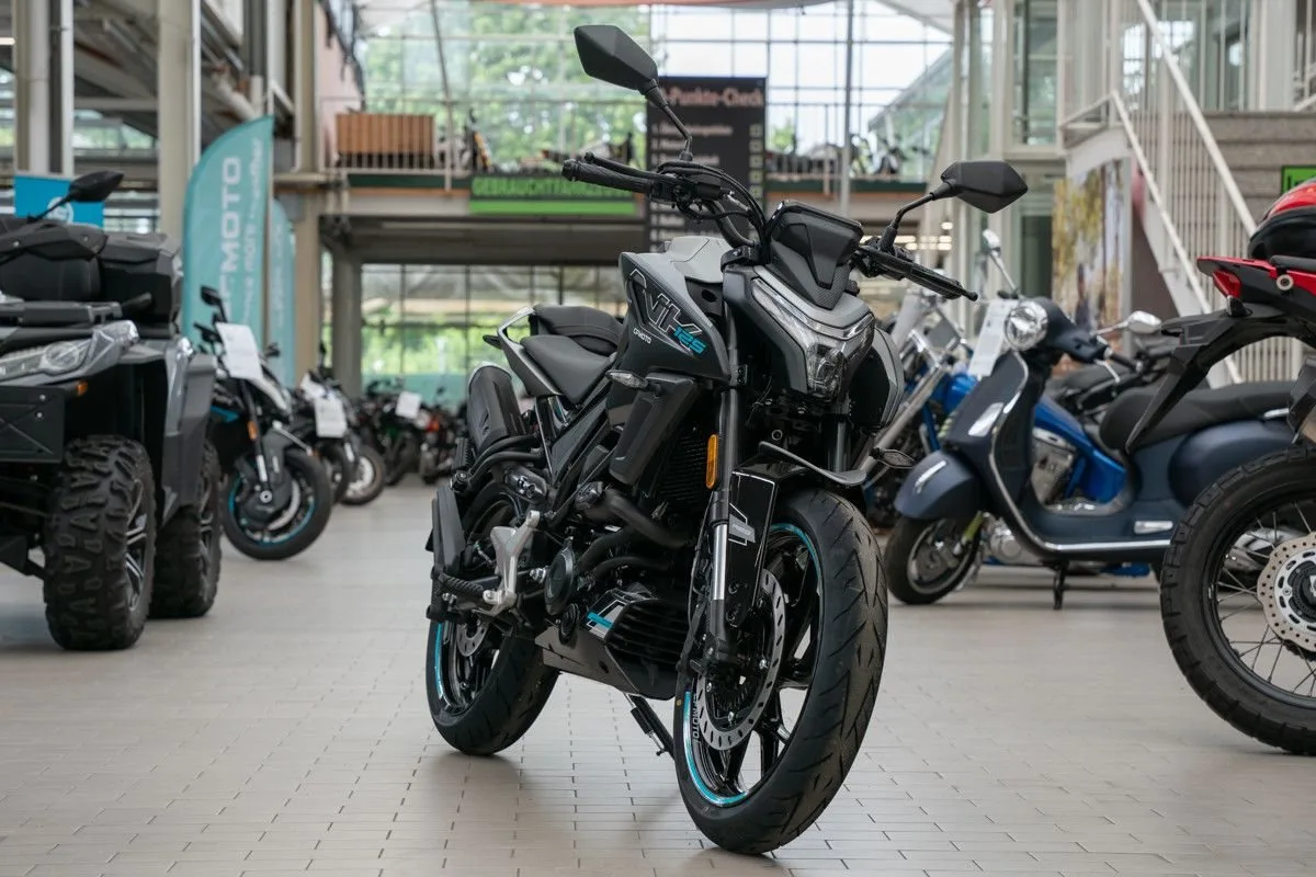CFMOTO 125NK