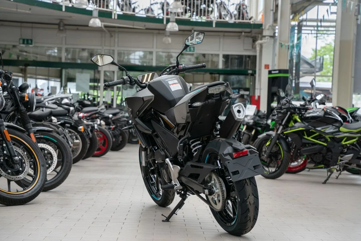 CFMOTO 125NK