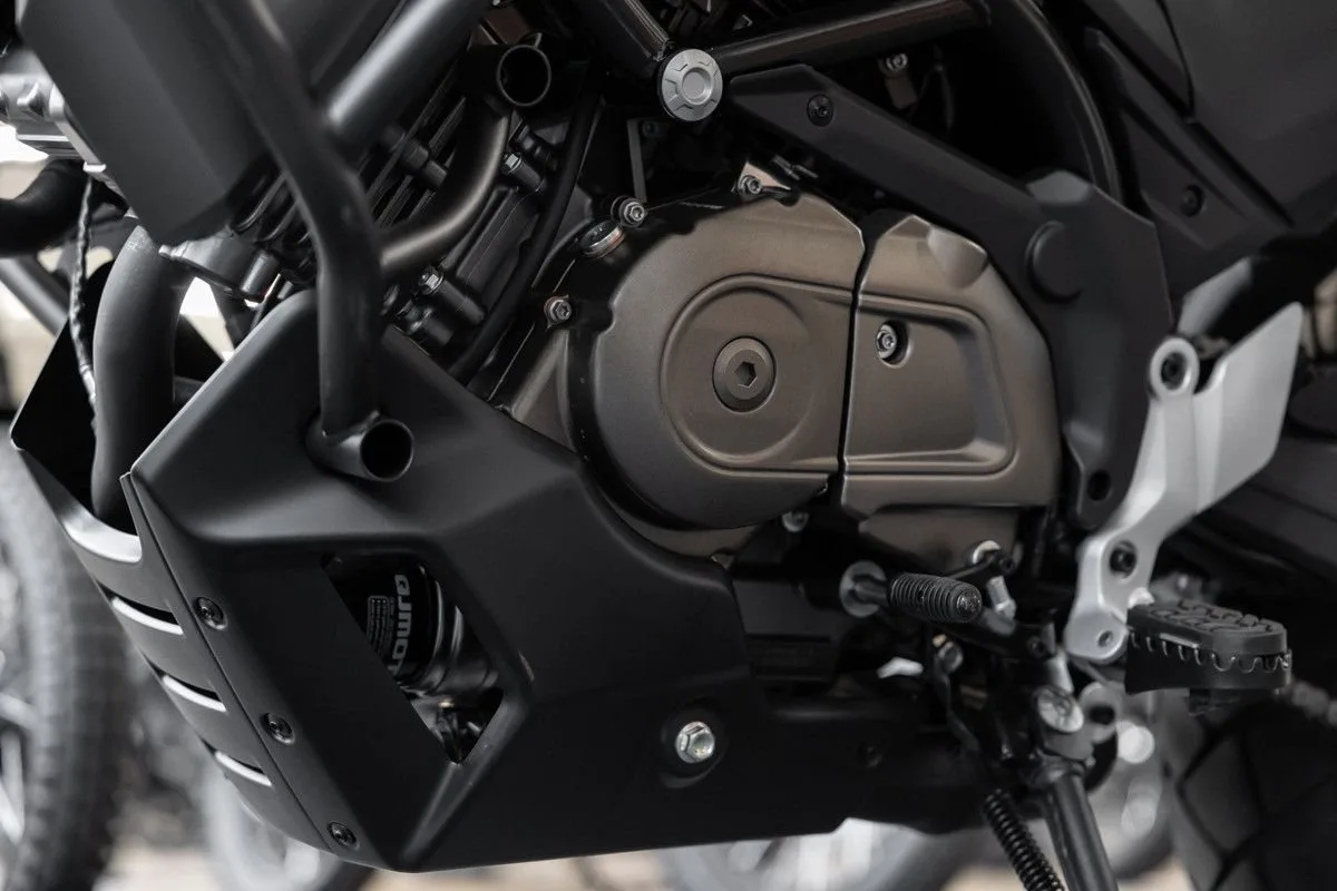 QJ Motor SVT 650 X