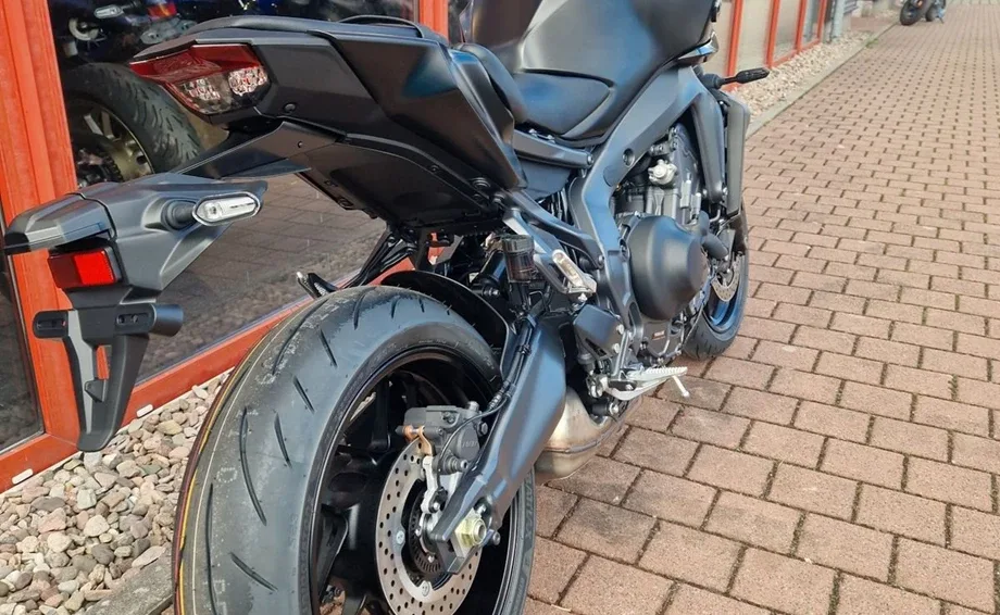 Yamaha MT-09