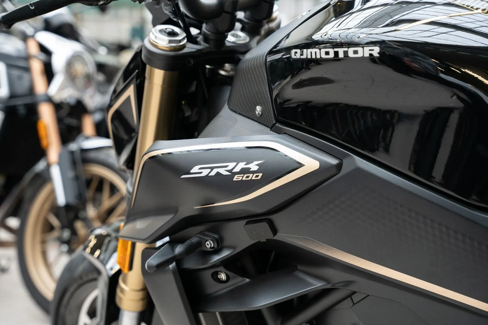 QJ Motor SRK 600 PRO