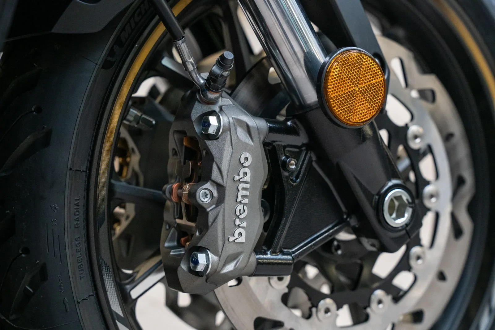 Mash Cafe Racer 125 Silver Edition