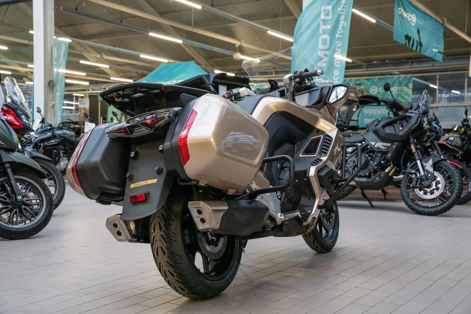 Mash Cafe Racer 125 Silver Edition
