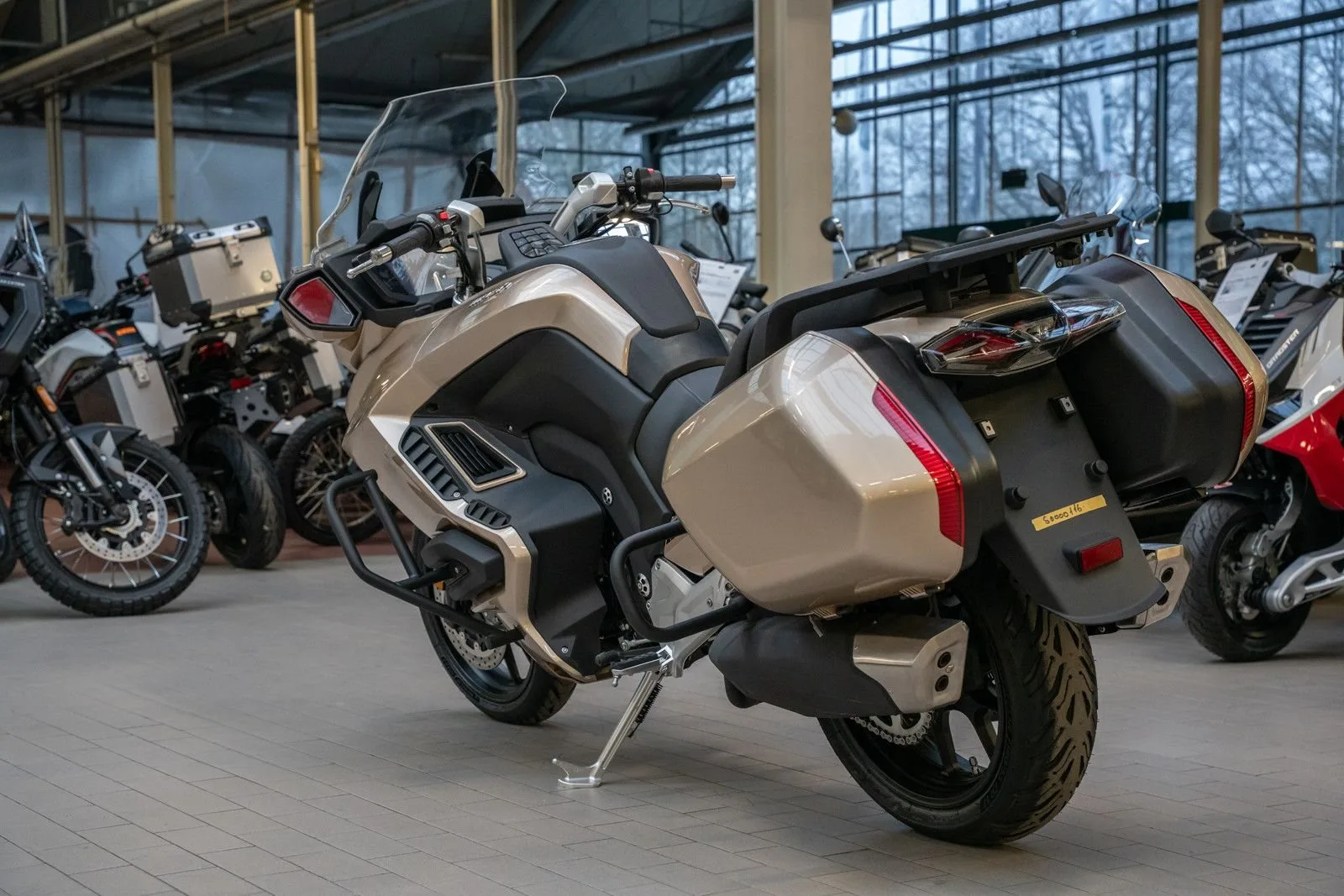 Mash Cafe Racer 125 Silver Edition