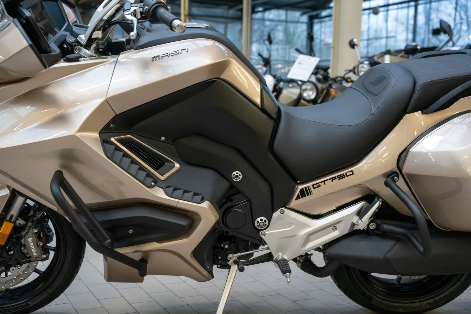 Mash Cafe Racer 125 Silver Edition