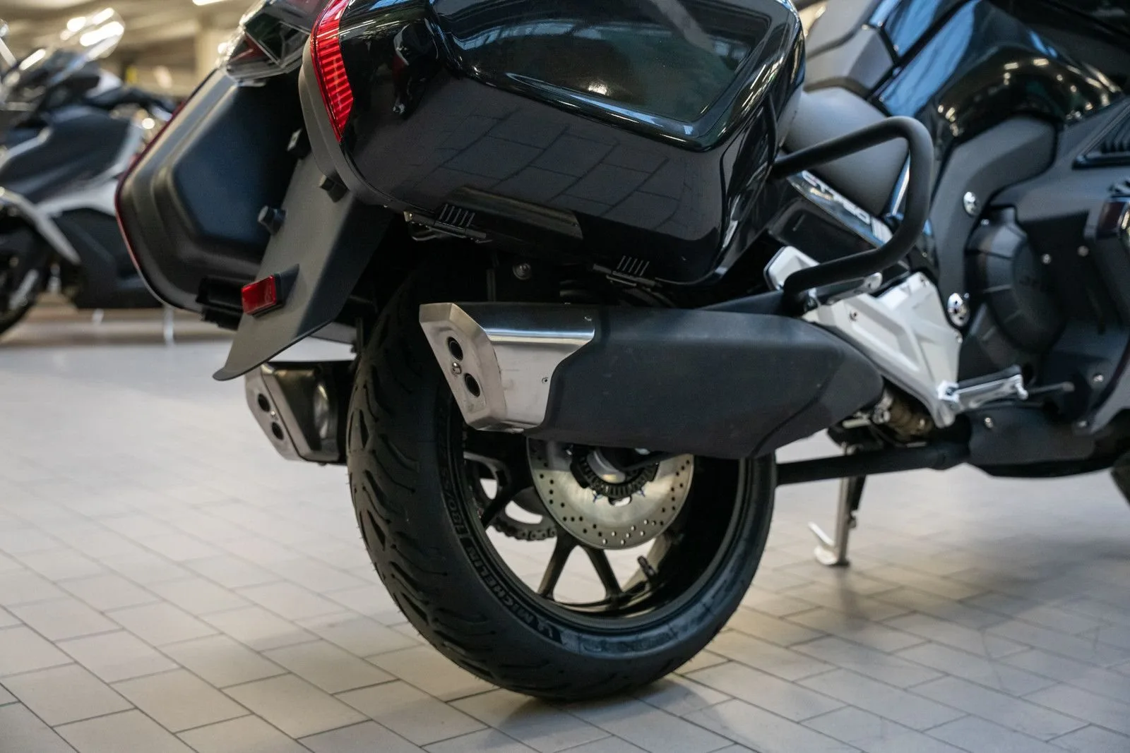 Mash Cafe Racer 125 Silver Edition