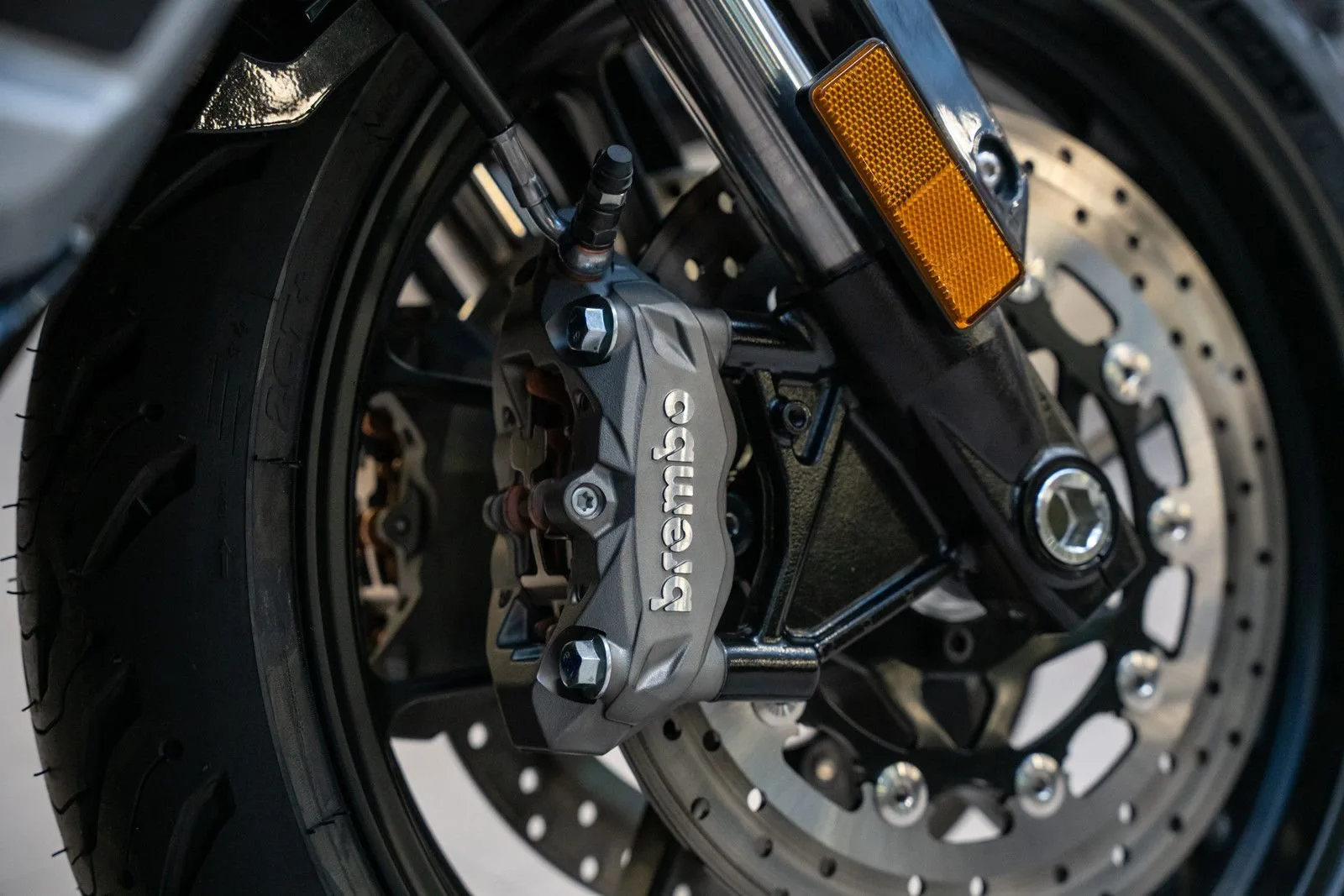 Mash Cafe Racer 125 Silver Edition