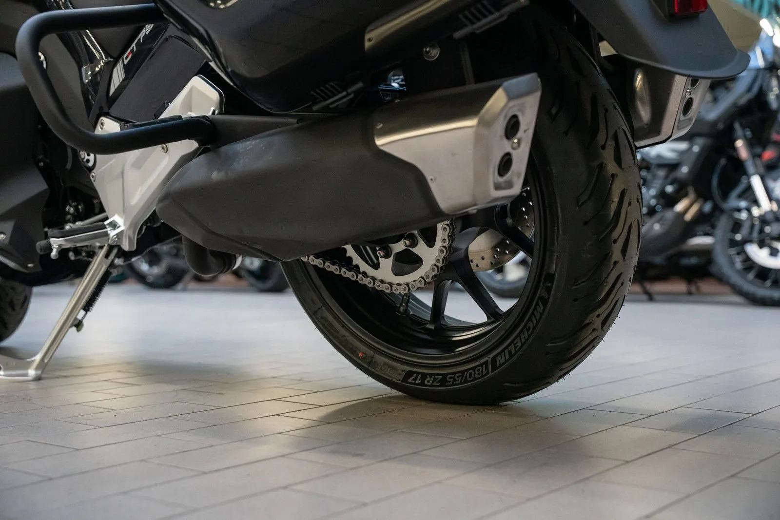Mash Cafe Racer 125 Silver Edition